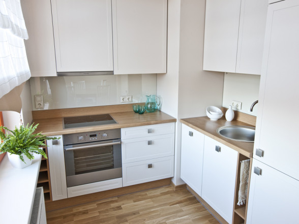 Kitchen manufacturing, delivery and installation